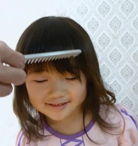 女の子編 自宅で簡単にできる前髪カットをご紹介 なり すく